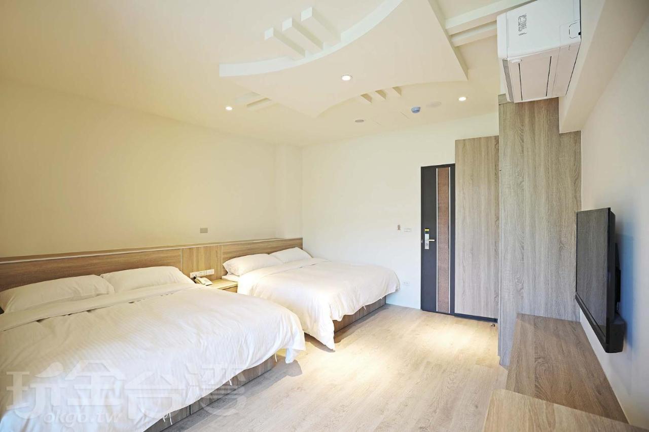 Riyuewan Homestay Yuchi Extérieur photo