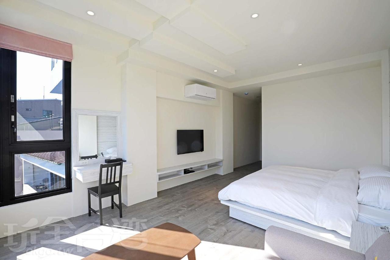 Riyuewan Homestay Yuchi Extérieur photo